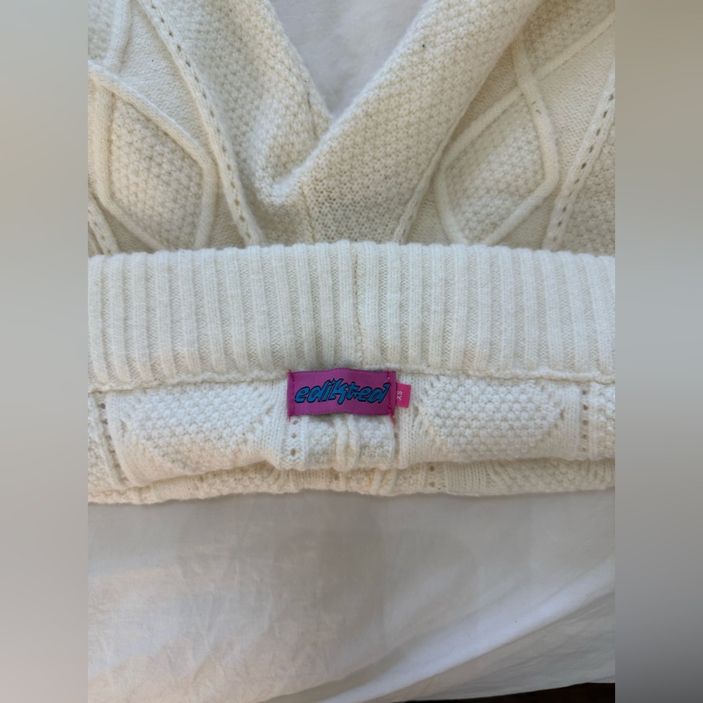 Cozy Cream Sweater Set - Picture 4 of 5